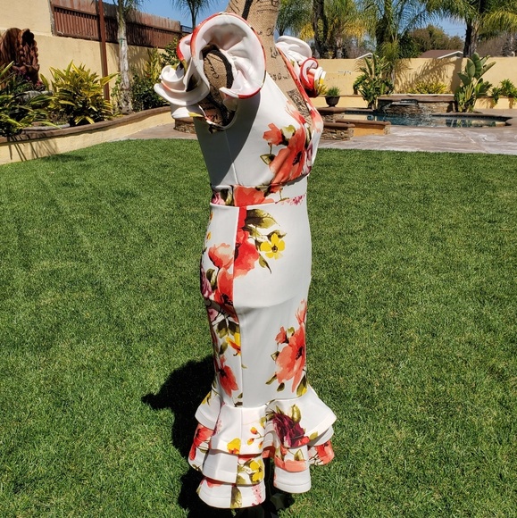 Floral dress - Picture 4 of 6